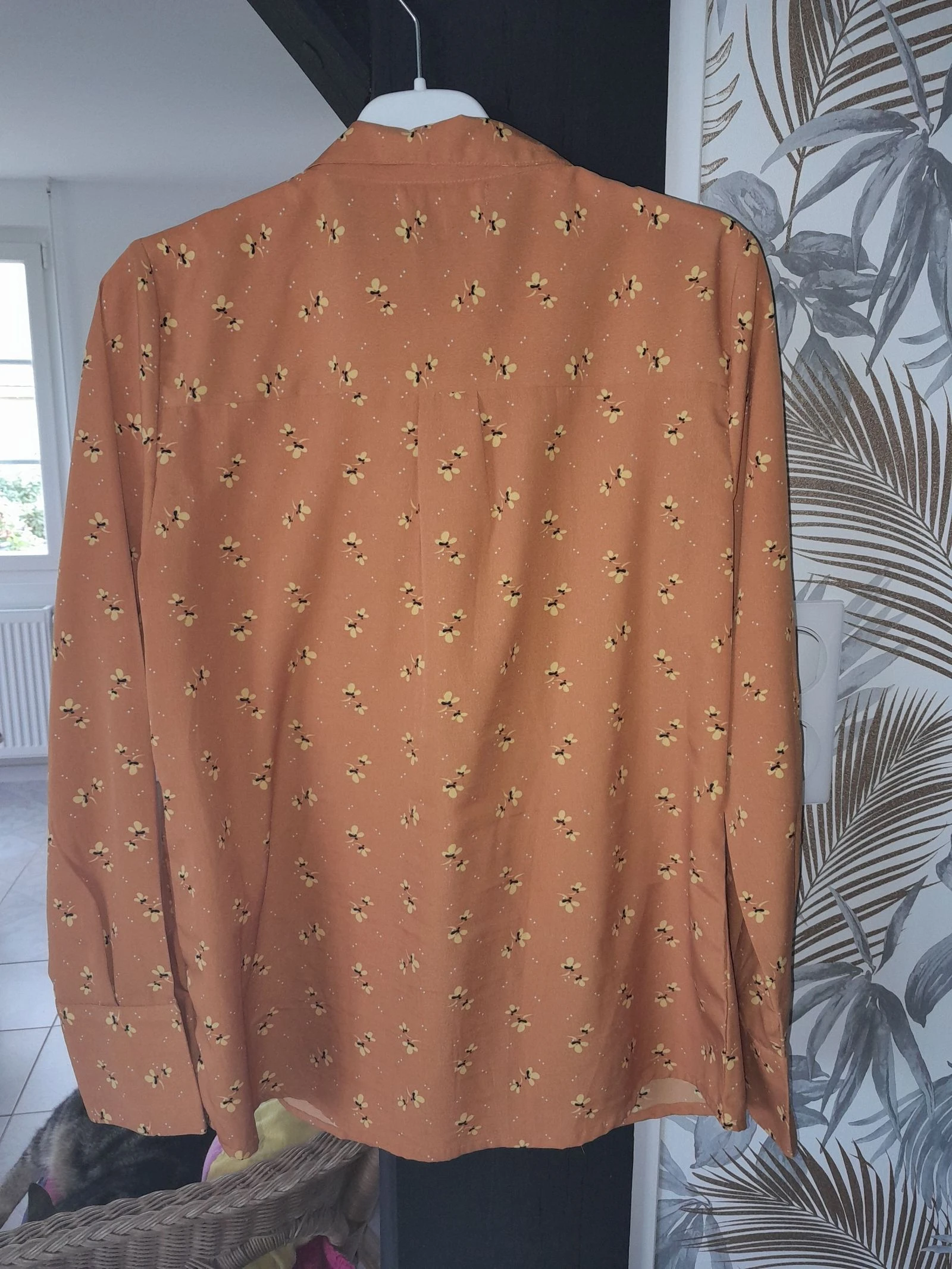 Blusa con flores – photo 2
